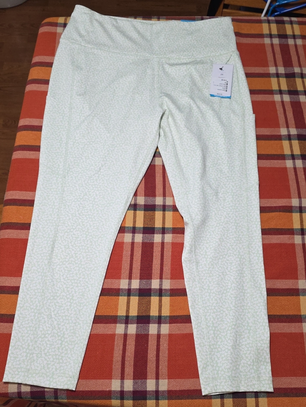 Light Green And White Active Pocket Leggings - Women's High-Waist